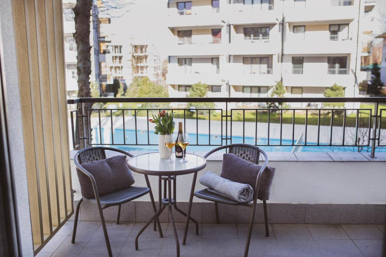 Sandland - Rezydencja Ustronie Morskie - Apartamenty Exteriör bild